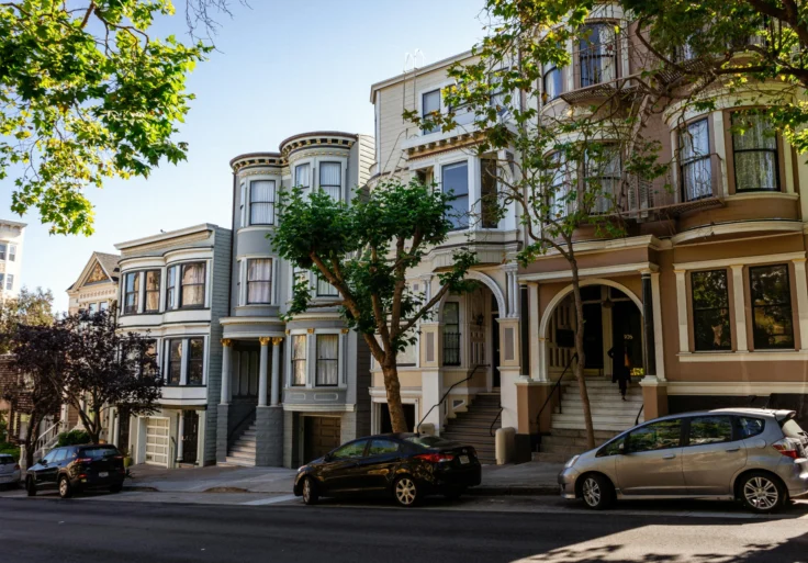 Condo vs Townhouse A Clear Comparison for Buyers